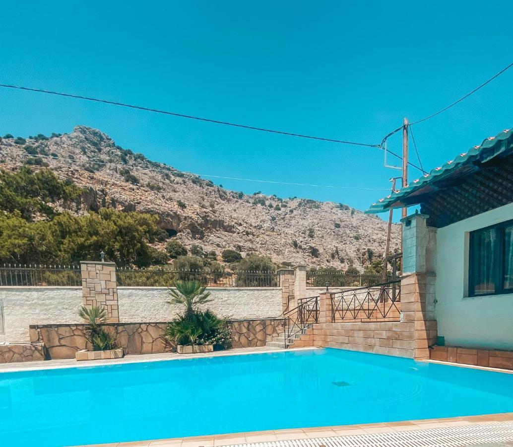 Theonia Villas Pefki 外观 照片