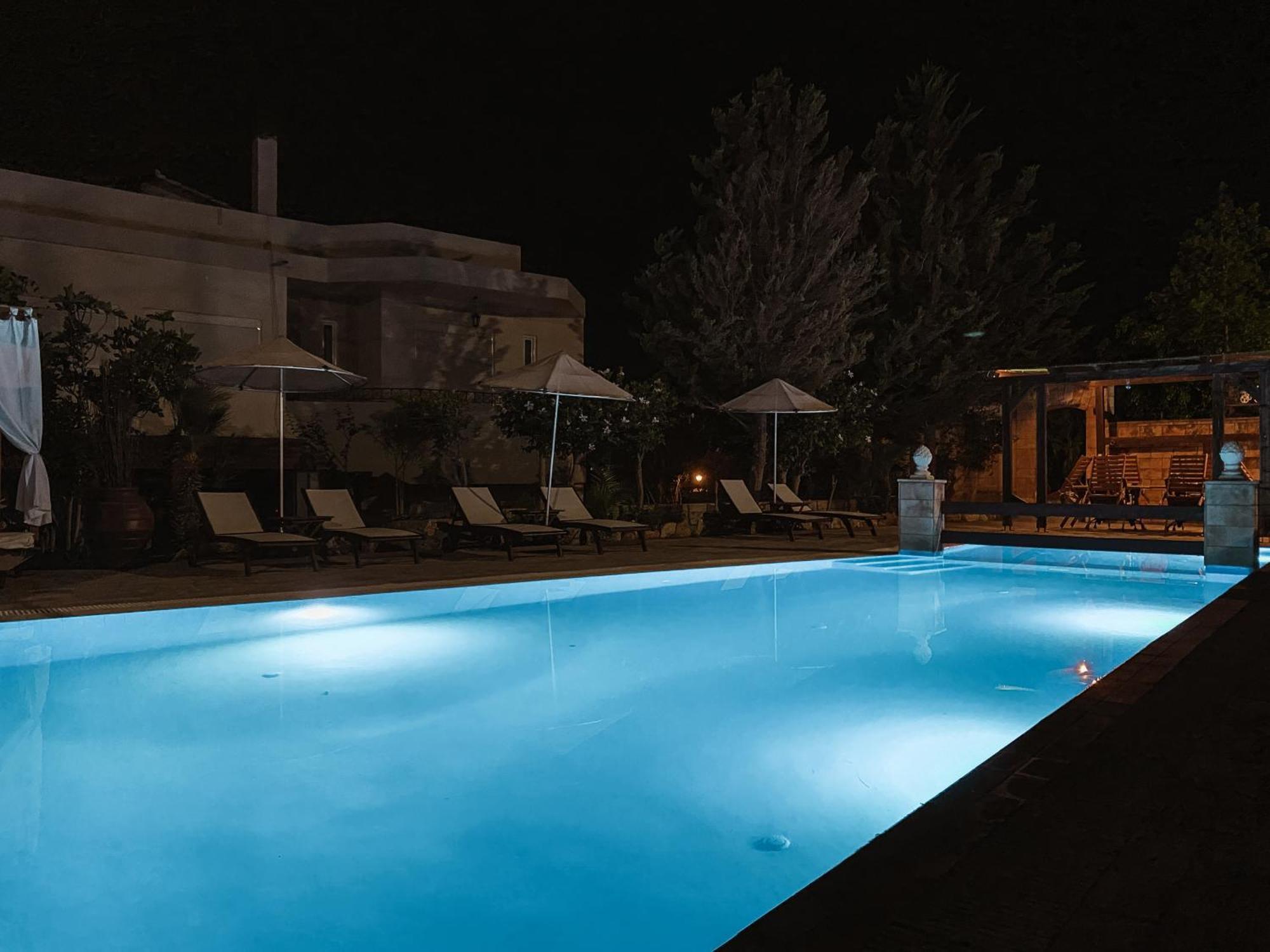 Theonia Villas Pefki 外观 照片